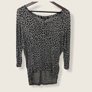Leopard print hi-lo blouse